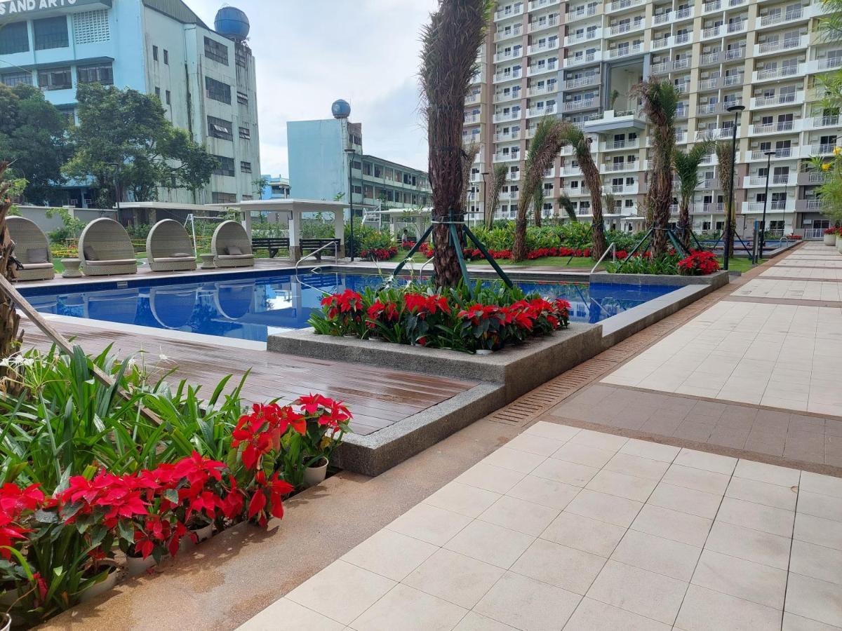 Infina Towers Project 4 Aurora Boulevard Quezon City Manila Kültér fotó